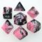 26430 GEMINI POLYHEDRAL BLACK-PINK W/WHITE 7-DADI SET