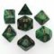 26439 GEMINI POLYHEDRAL BLACK-GREEN 7-DADI SET